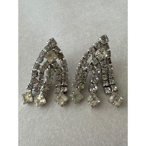 Ballou & Co signed vintage silver tone clear glass rhinestones clip on earrings